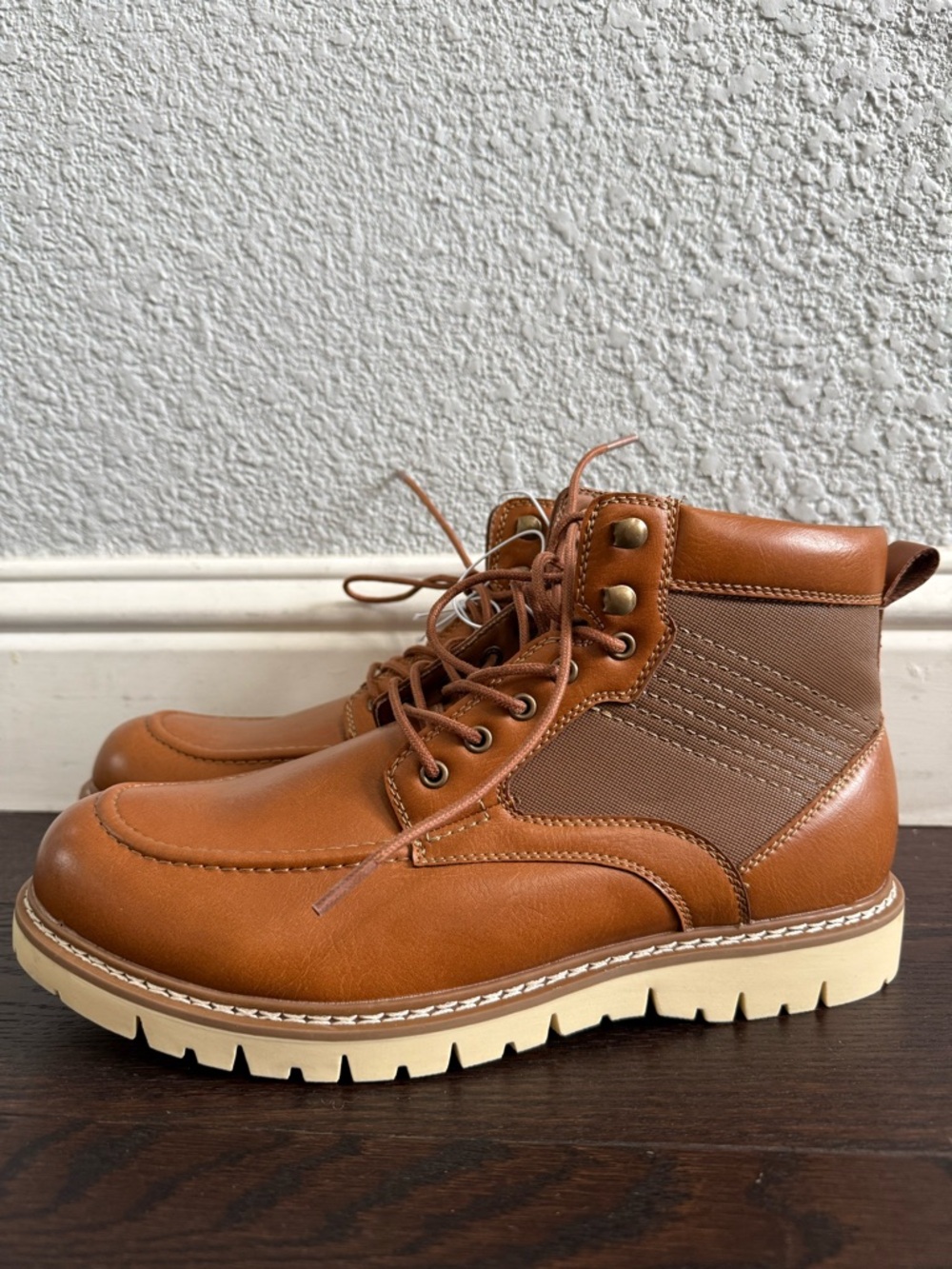 Steve Madden Men's Bleeker Boot Color Cognac Size 10.5
